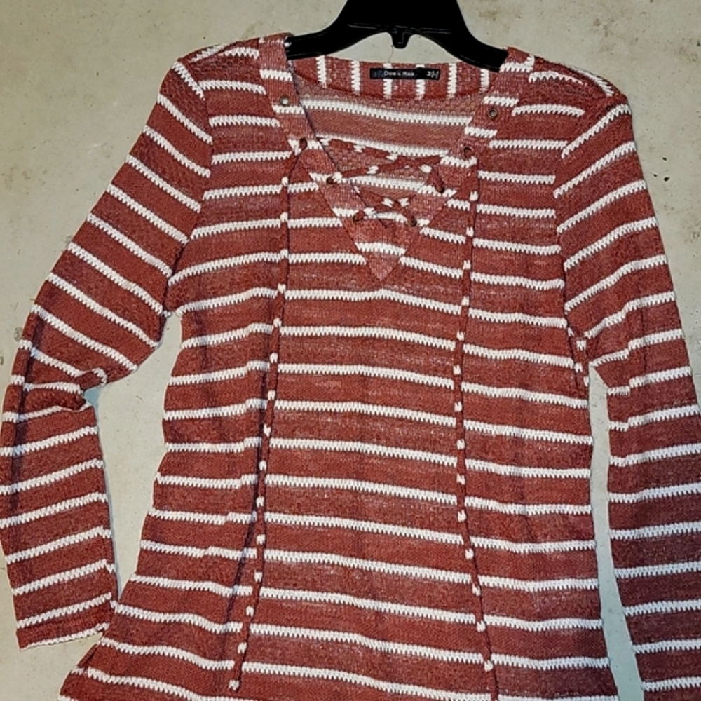 New! Long Sleeve Rust Top - Picture 2 of 5